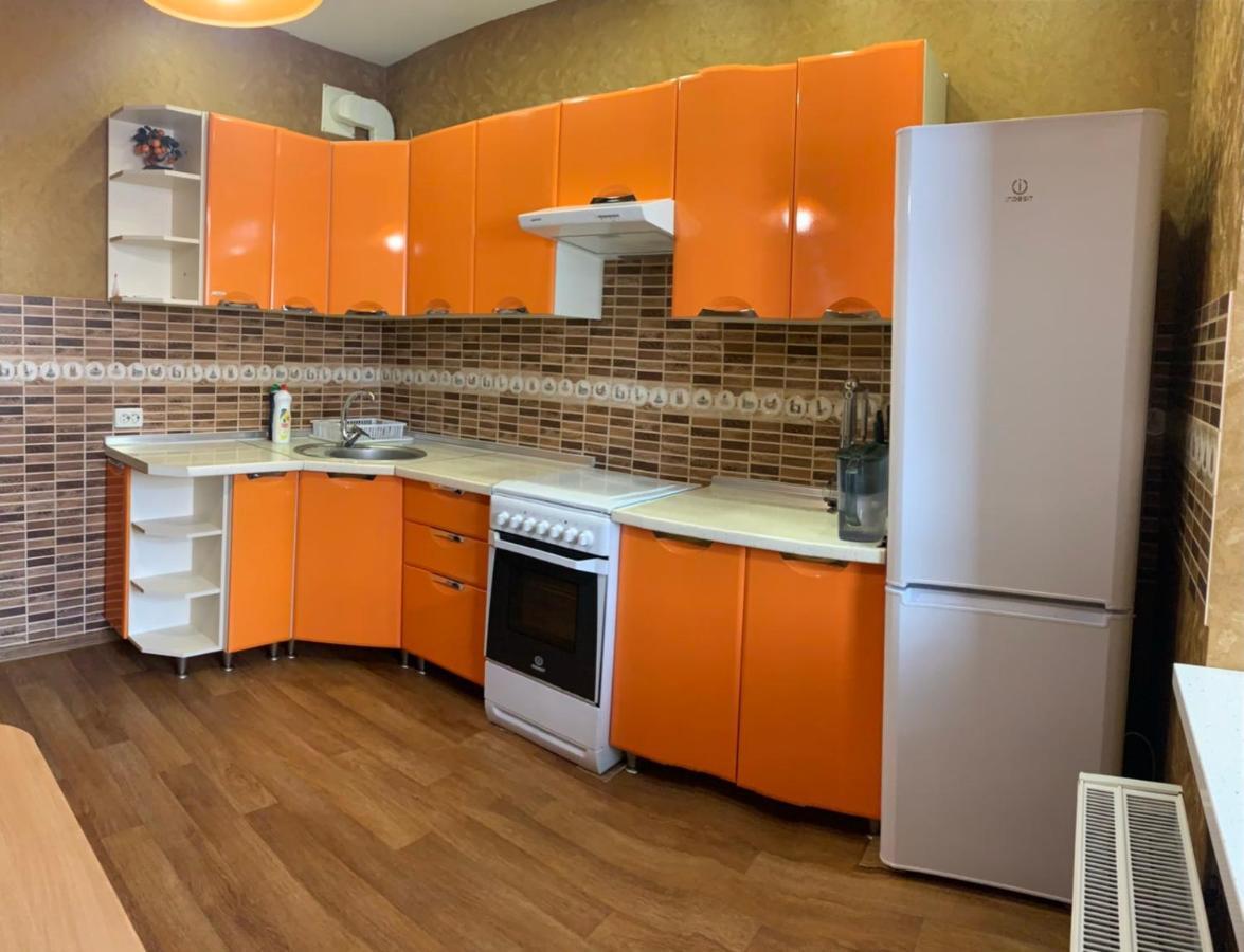 Appartamento Квартира В Новострое Odessa Esterno foto