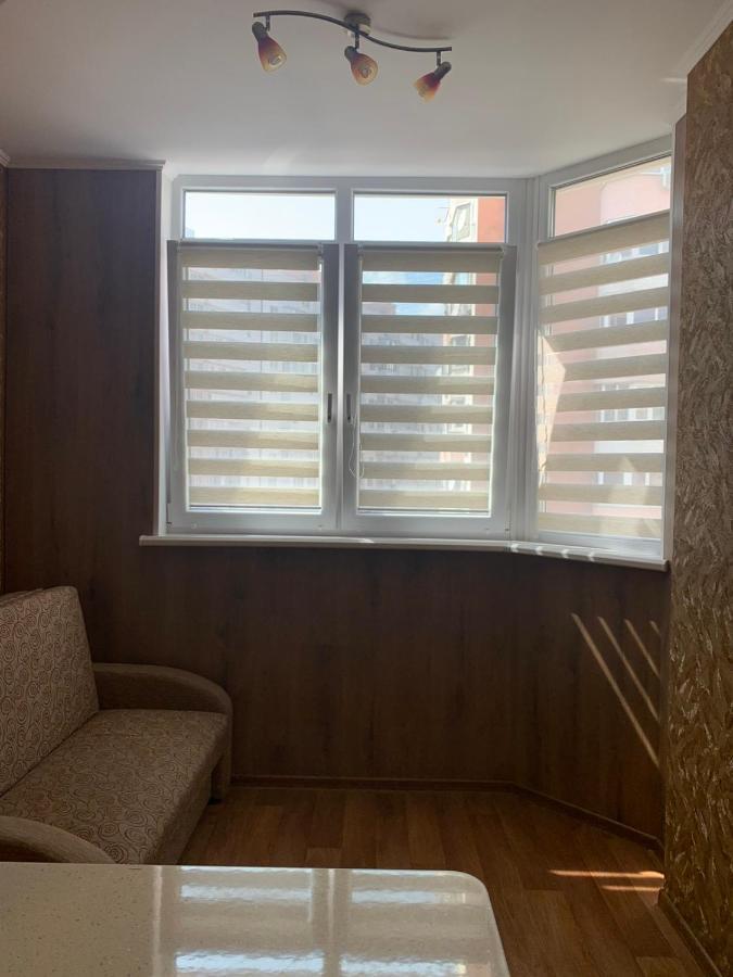 Appartamento Квартира В Новострое Odessa Esterno foto
